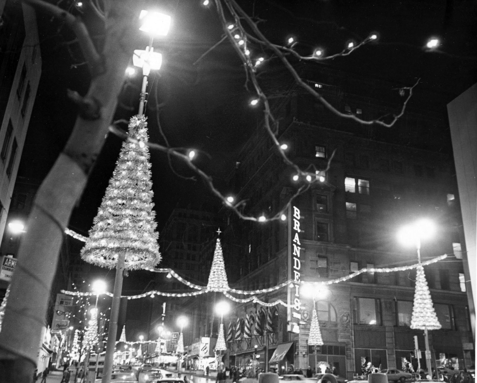 Christmas lights in downtown Omaha on Nov. 22, 1974.